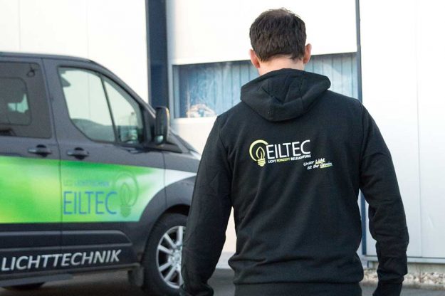 Bedruckte Jacke von EILTEC by MW Textildruck-Fabrik