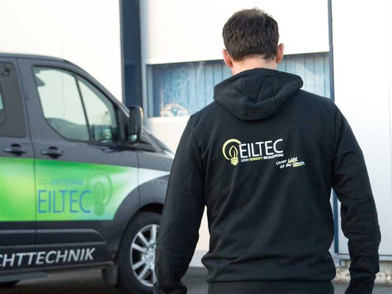 Bedruckte Jacke von EILTEC by MW Textildruck-Fabrik