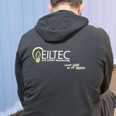 Bedruckte Jacke von EILTEC by MW Textildruck-Fabrik